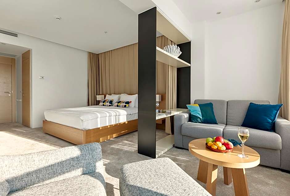 Hotel Harmonia by Dukley