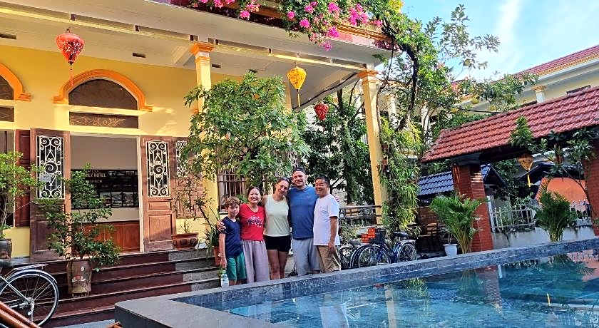 Tam Coc Family Hotel