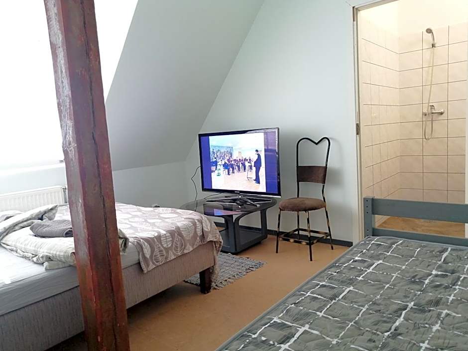 Rotermanni Hostel near harbor 4 floor