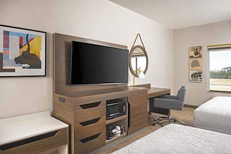 2 Queen Beds Nonsmoking