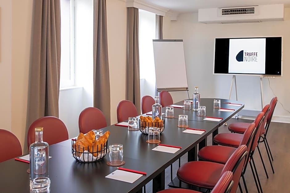Hôtel La Truffe Noire