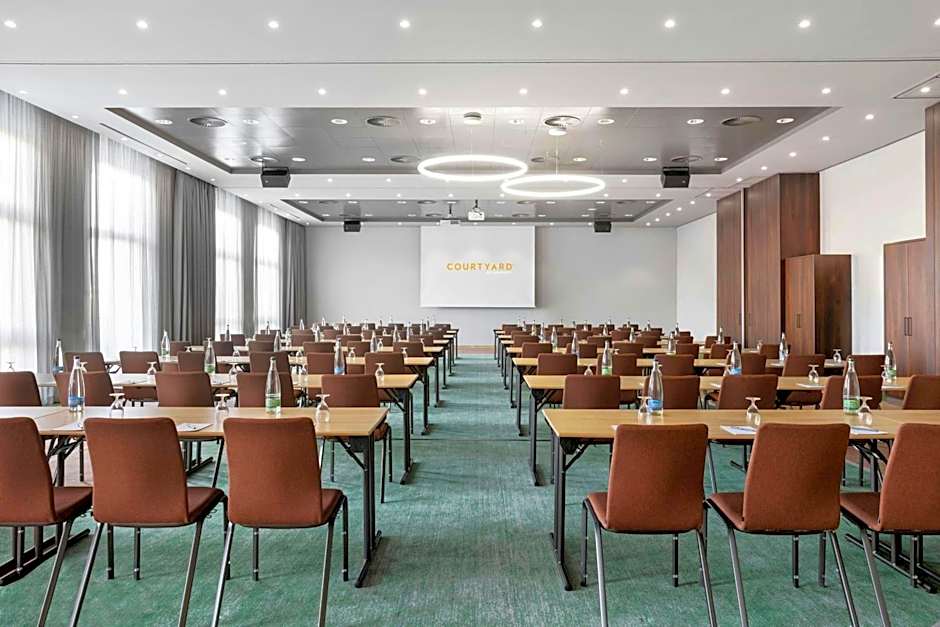 Courtyard by Marriott Basel
