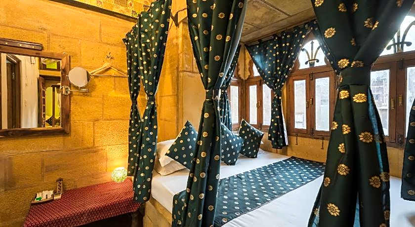 Hotel Rajmandir