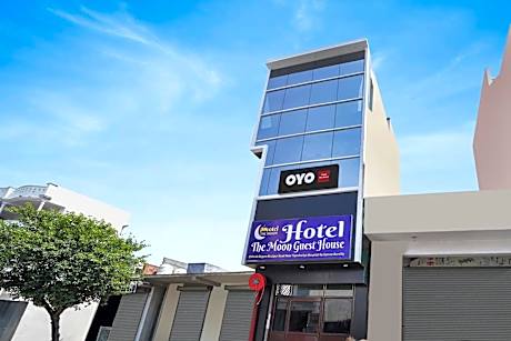 Hotel O The Moon
