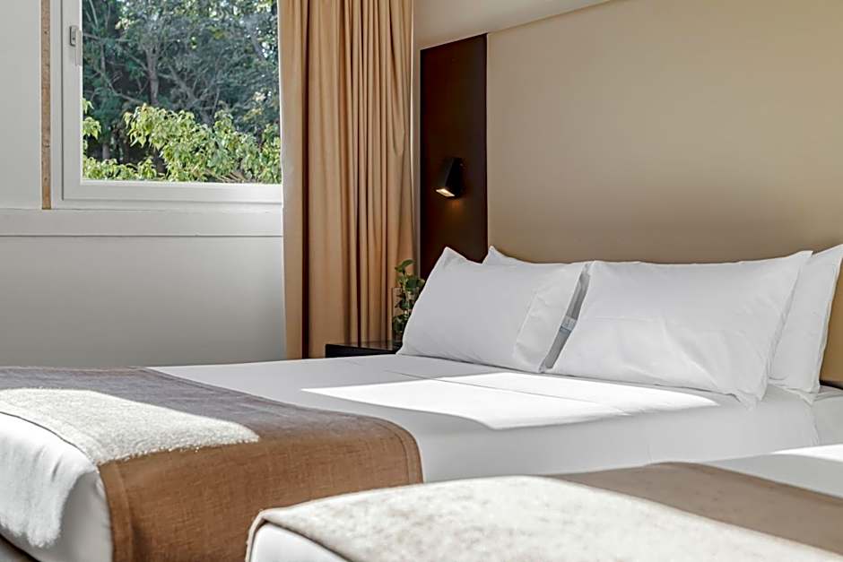 Lisboa Central Park Hotel Suites & Studios