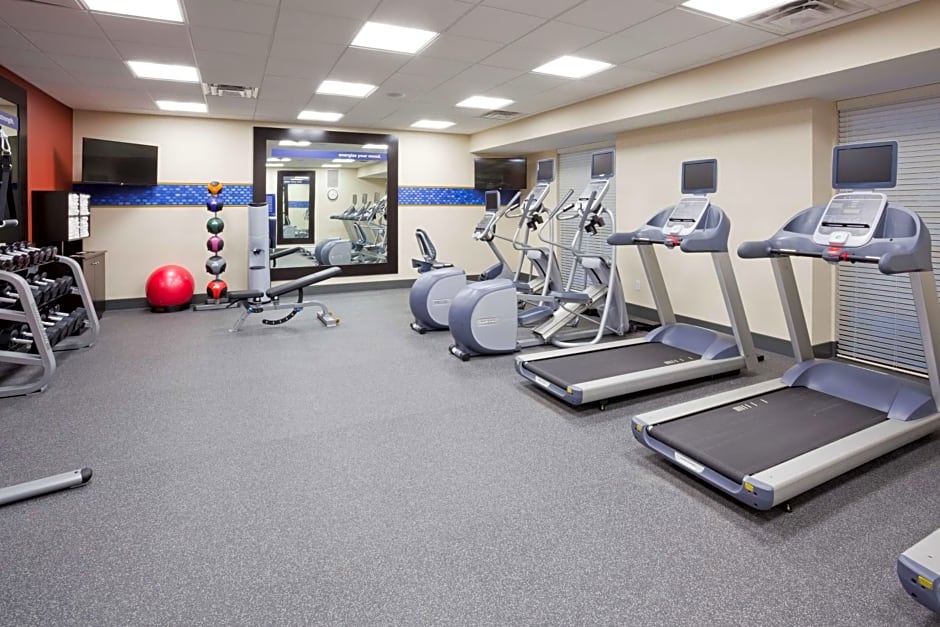 Hampton Inn By Hilton Minneapolis/Roseville, MN