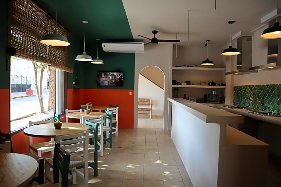 3B Wellness Hotel & Hostel Adults Only