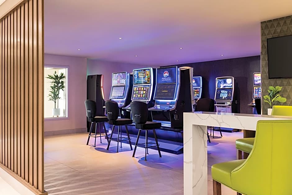 Crowne Plaza Saint John Harbour View By IHG