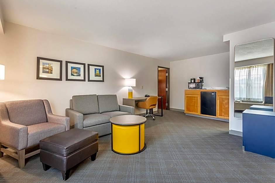 Comfort Suites Downtown Sacramento