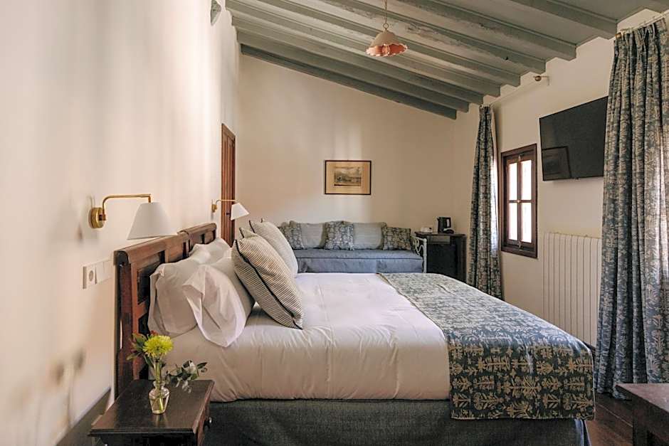 Hotel PAX Casona del Busto