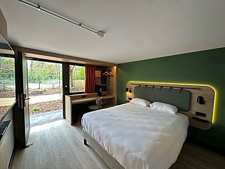 Campanile NATURE - Clermont-Ferrand Nord Riom