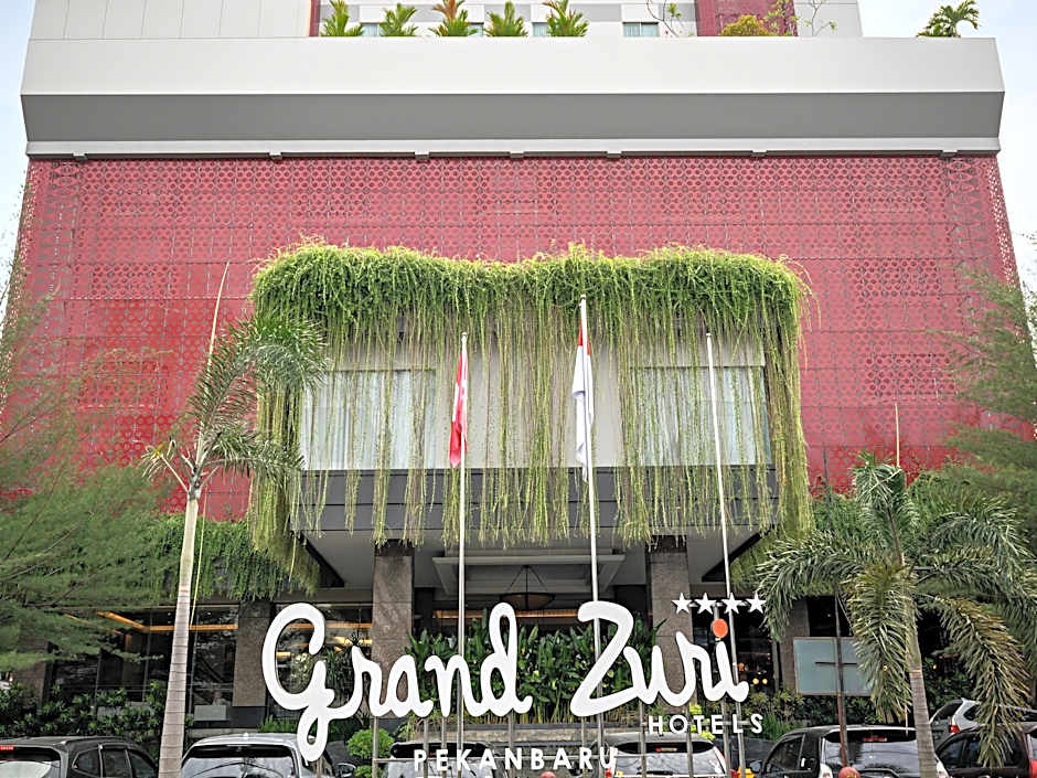 Grand Zuri Pekanbaru Hotel