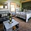Apple Orchard Inn