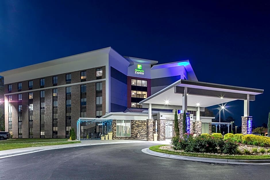 Holiday Inn Express Rocky Mount Sports Center By IHG