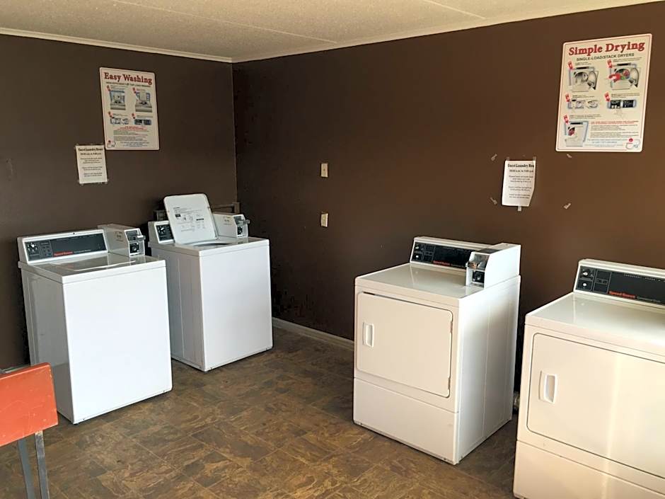 Executive Inn & Suites Beeville