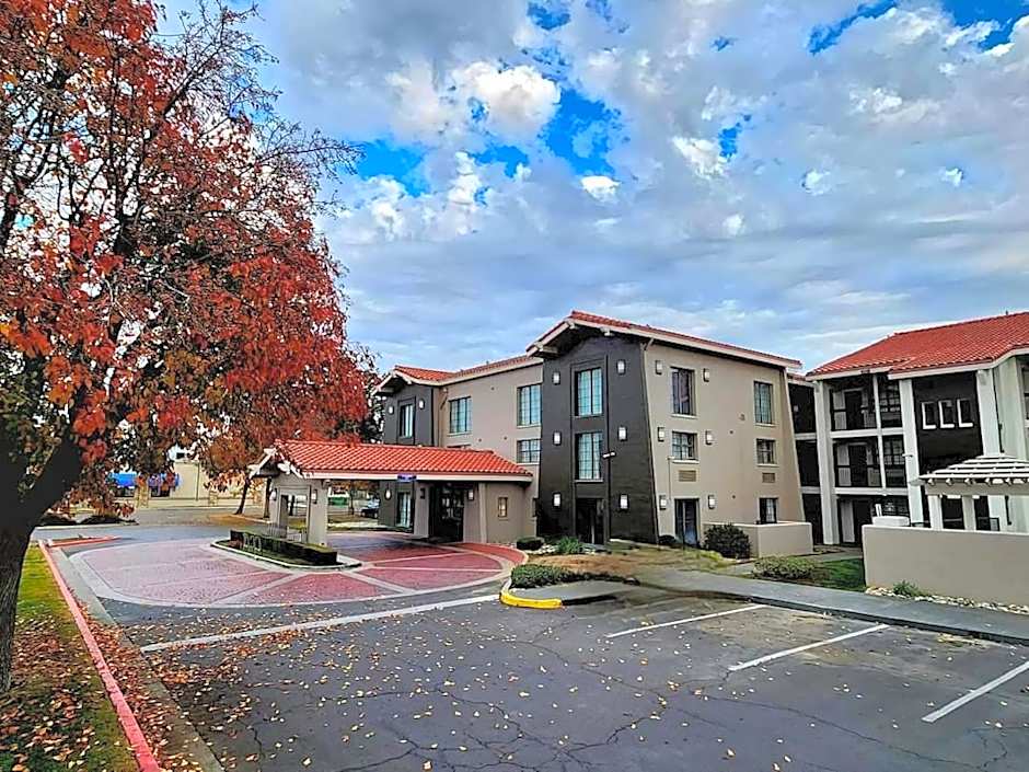 La Quinta Inn & Suites by Wyndham Fresno Yosemite
