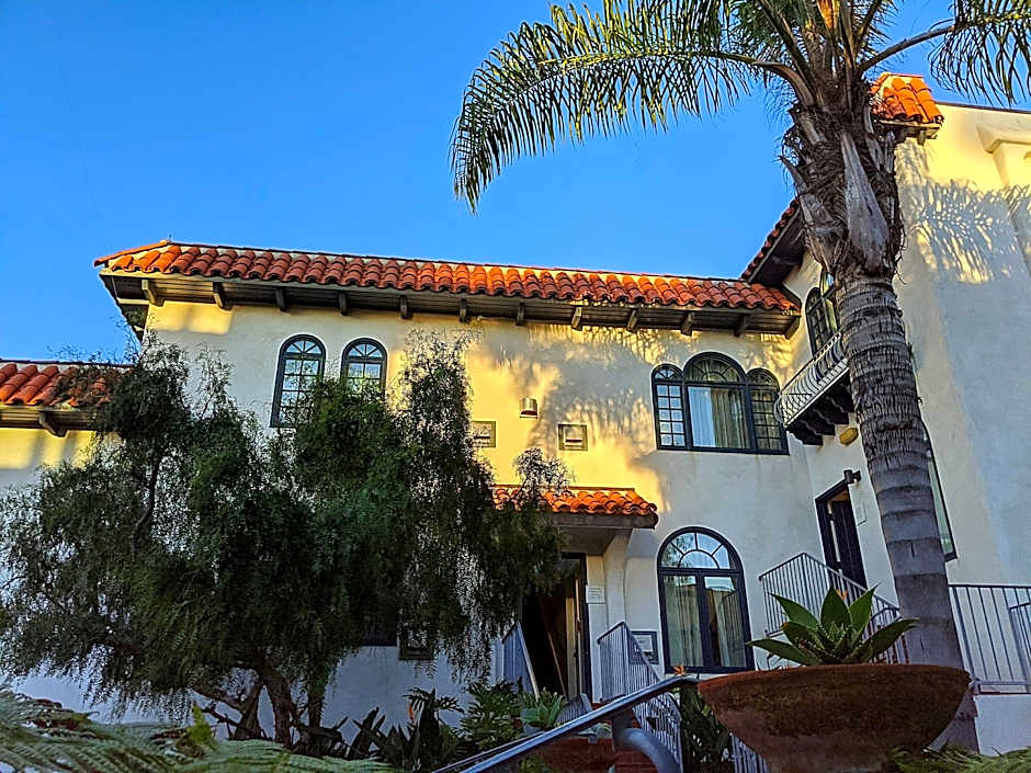 Grande Colonial La Jolla