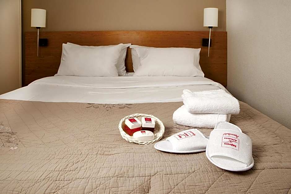 Séjours & Affaires Pantin Charles De Gaulle