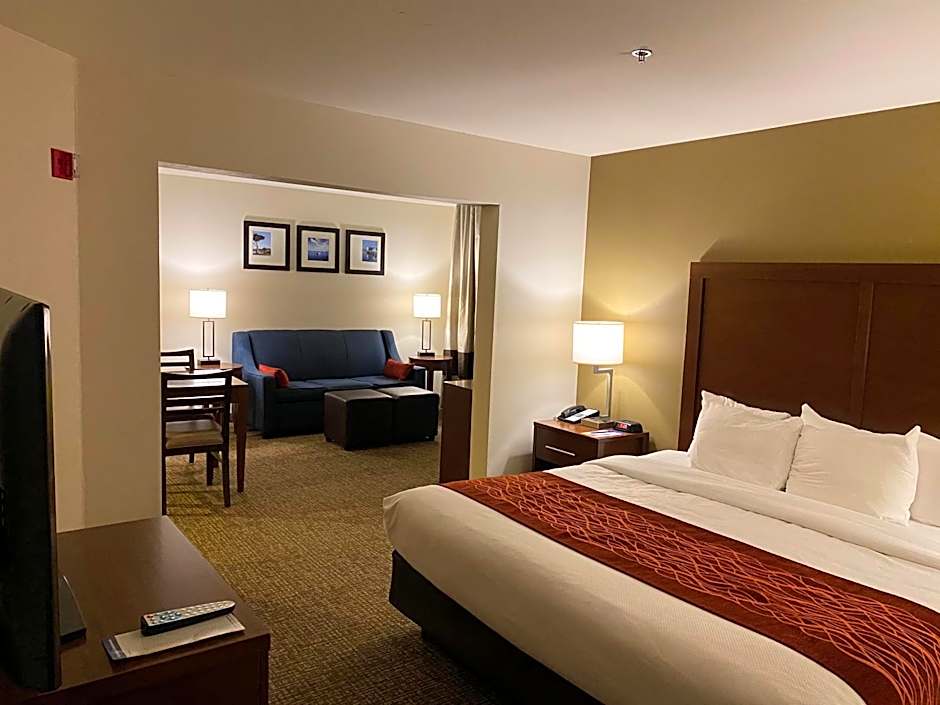 Comfort Inn Marina on the Monterey Bay