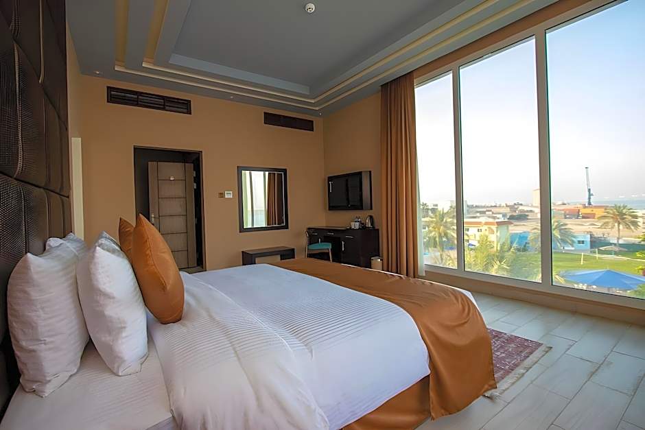 Flamingo Beach Hotel