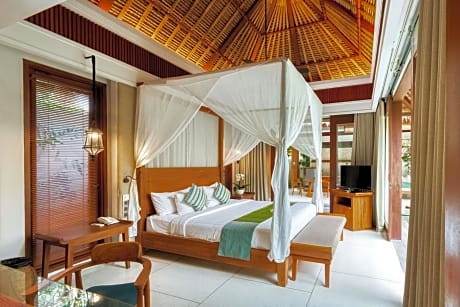 Deluxe Pool Villa