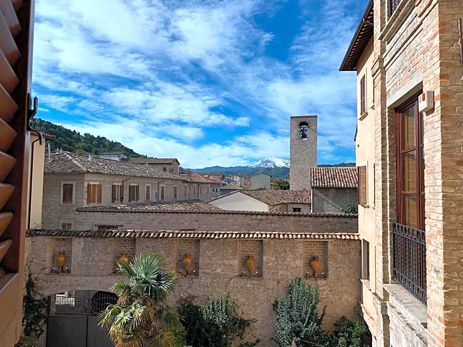 Hotel & Residenza 100 Torri