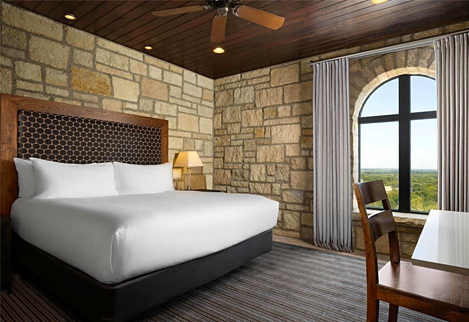 The Oread Lawrence, Tapestry Collection by Hilton