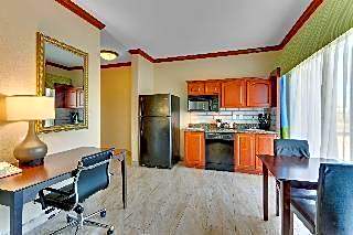 2 King Beds Suite Nonsmoking