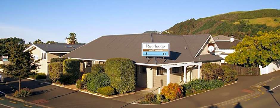 Riverlodge Motel