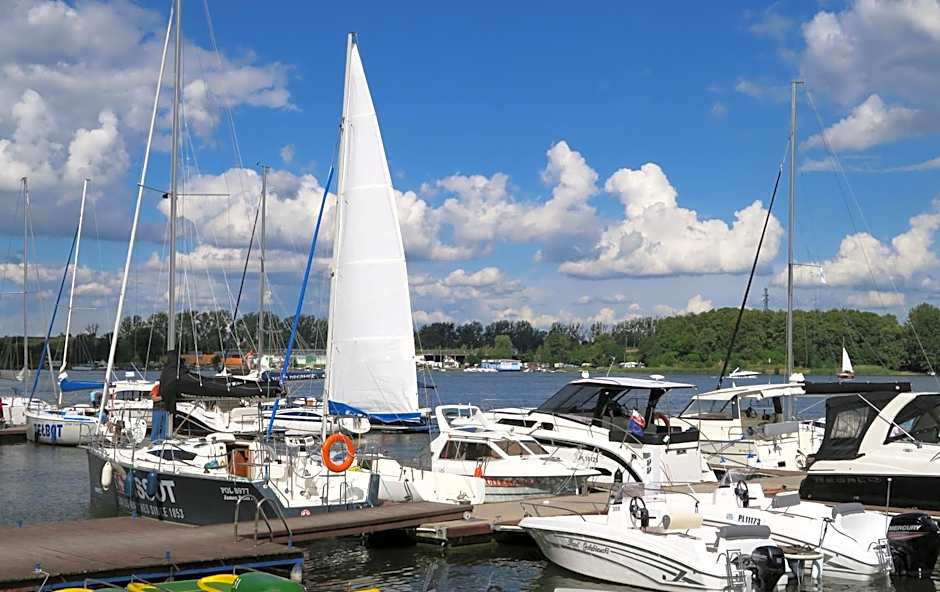 Hotel Gołębiewski Mikołajki