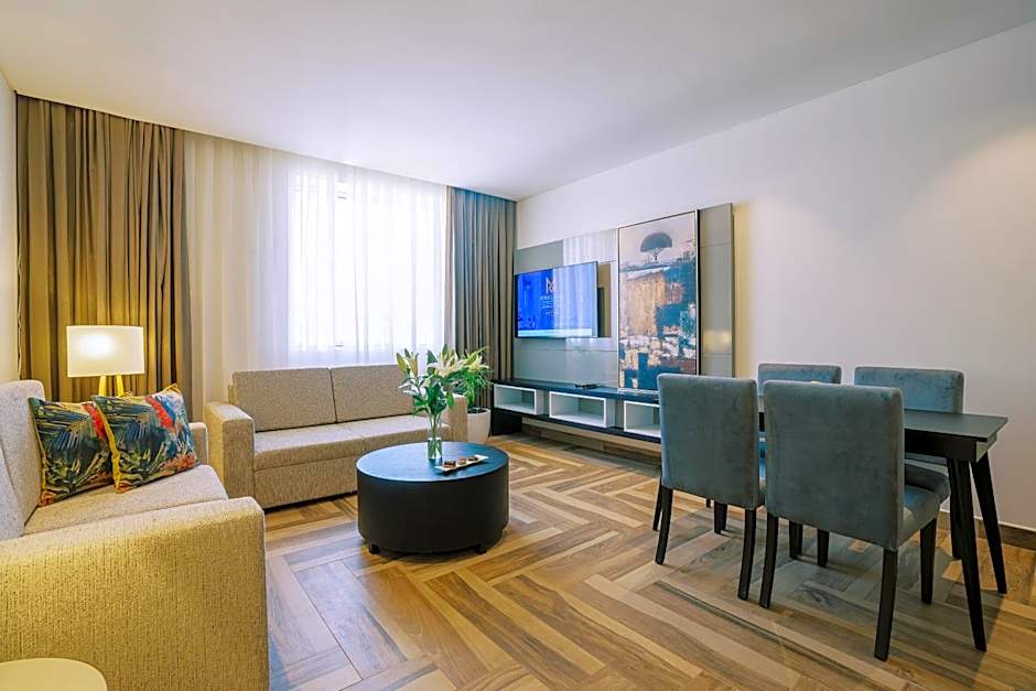 Khalidia Palace Hotel Dubai by Mourouj Gloria