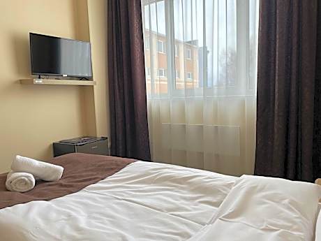 Small Single Room
