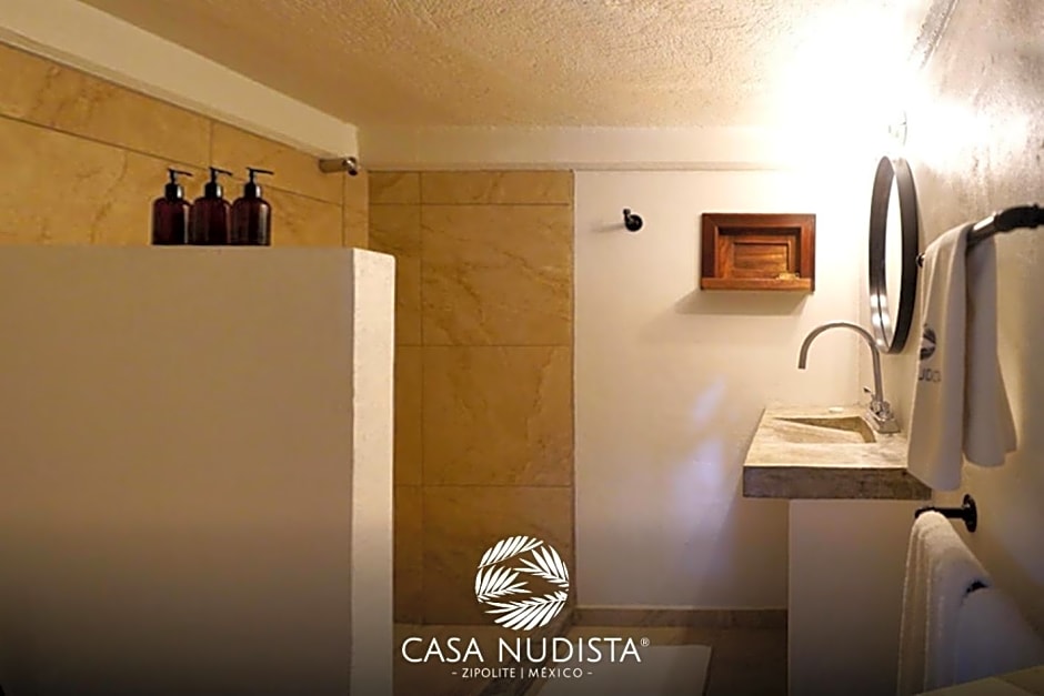 Casa Nudista - LGBT Hotel