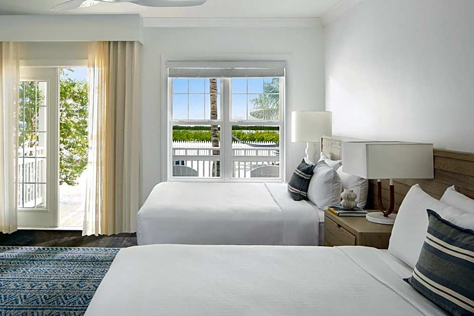 Parrot Key Hotel & Villas