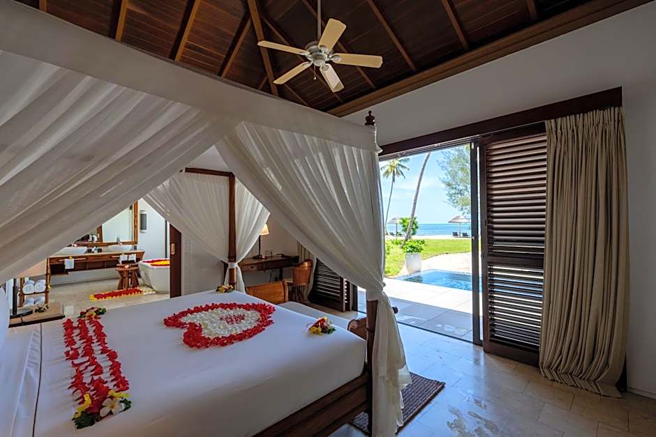 Photo 1 of 8 of Pool Villa, Ocean front