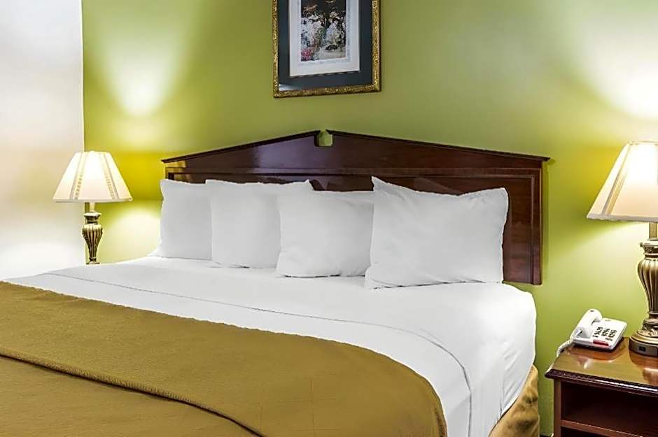 Quality Inn Eastman