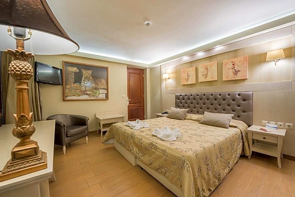 Theofilos Paradise Boutique Hotel