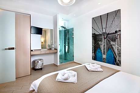 Christina Beach Hotel