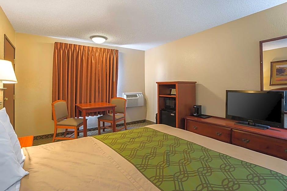 Rodeway Inn & Suites Kearney