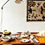 Chambre d'Amis by Alix