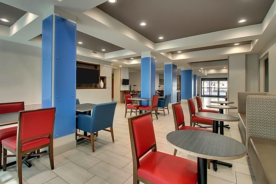 Holiday Inn Express Hotel & Suites Austell Powder Springs By IHG