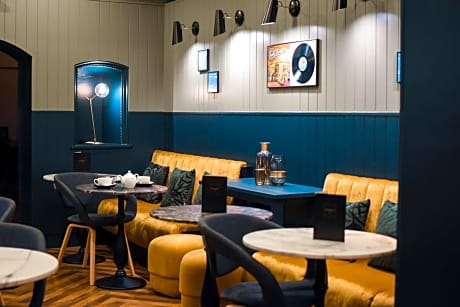 Dansaert Hotel