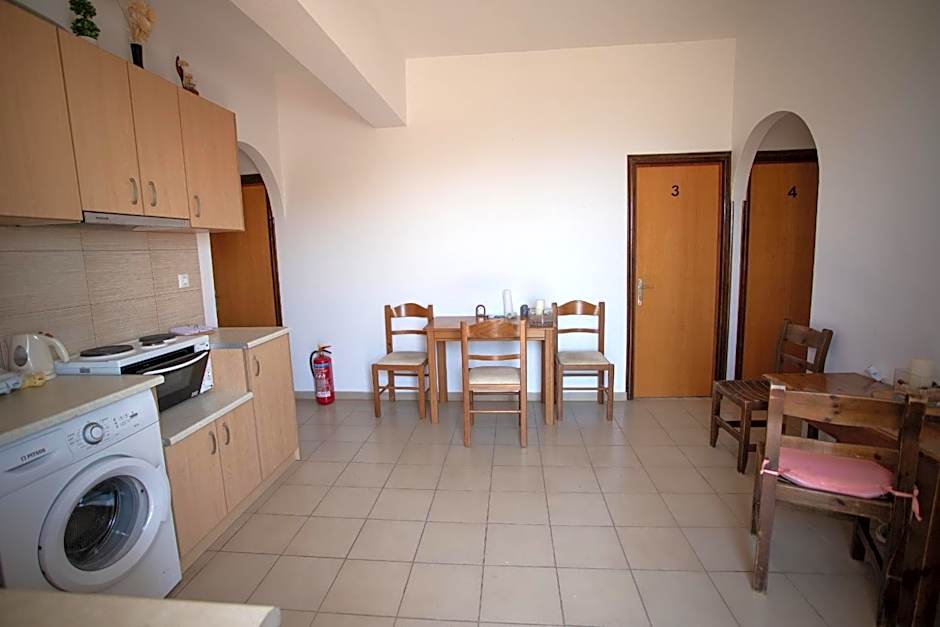 Star Sianna Village Rooms to let