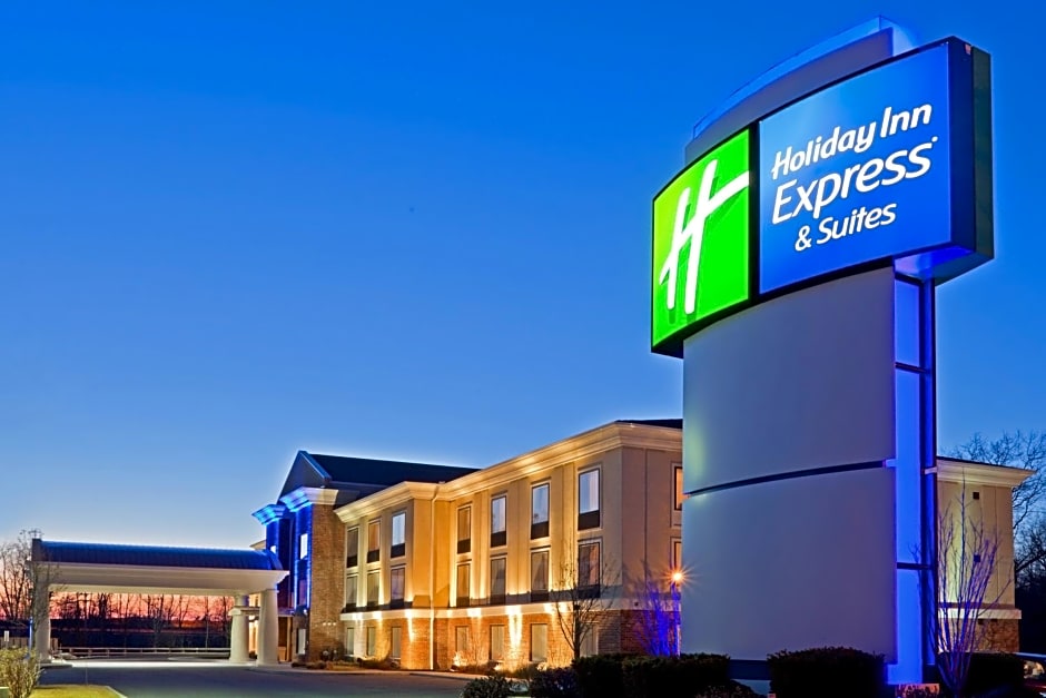 Holiday Inn Express Hotel & Suites Clifton Park, an IHG Hotel