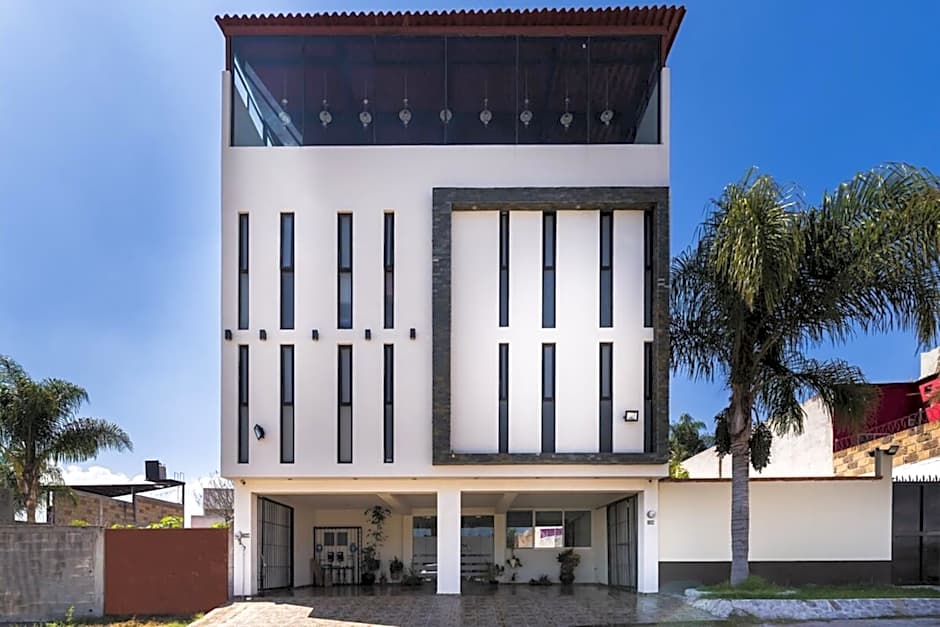 Capital O Hotel Joyma Suites, San Luis