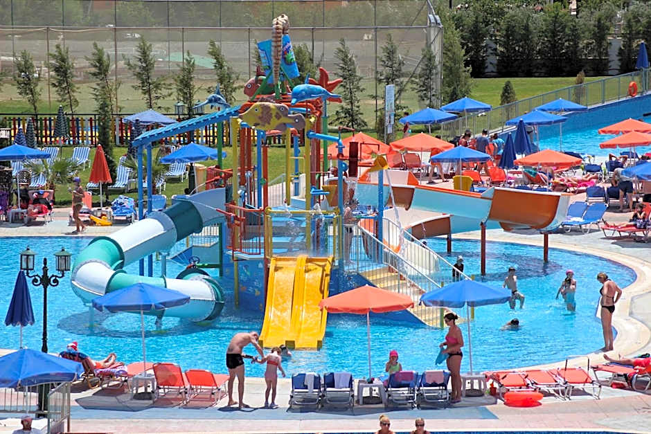 Caretta Beach Resort & WaterPark