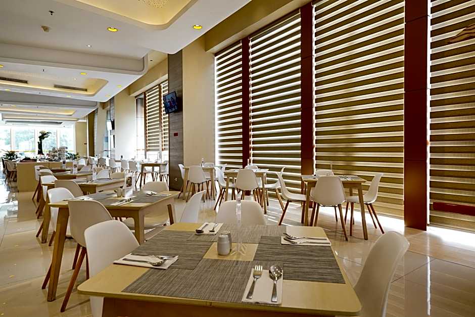 Harris Hotel And Conventions Bekasi