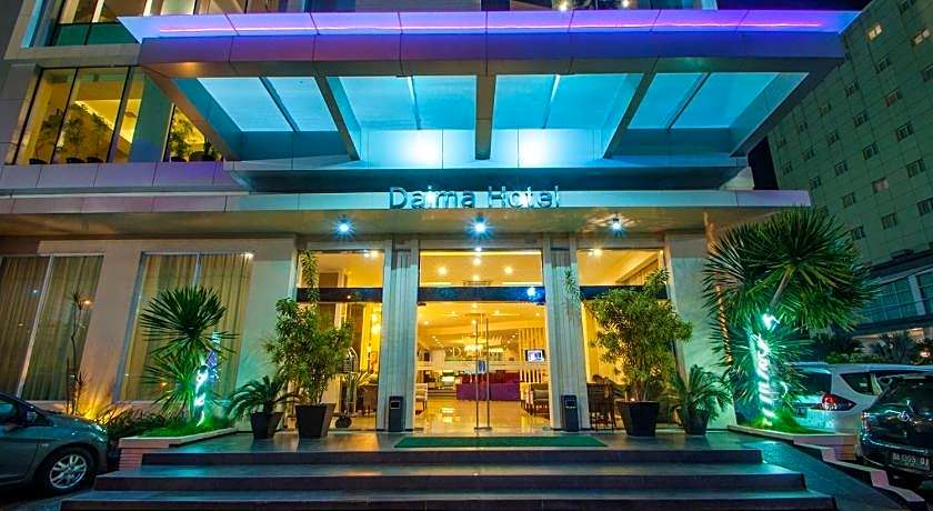 Daima Hotel Padang