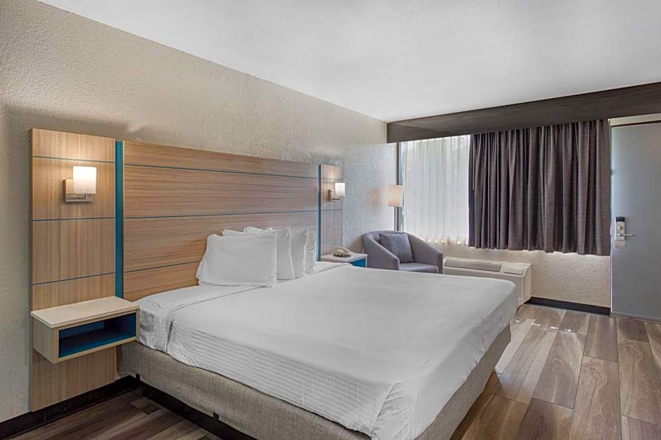 Best Western Executive Inn