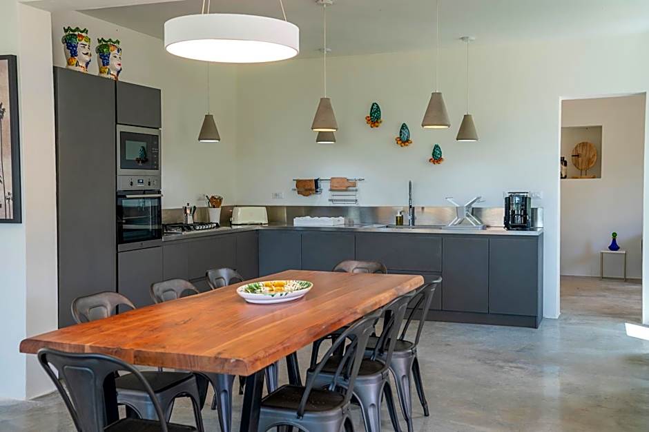 TRULLO MATTEO VILLA DE LUXE avec PISCINE